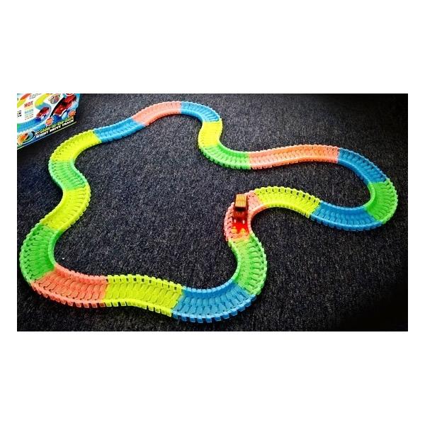 Pista flexibila curse masinute Magic Tracks din 220 piese - 2 | YEO