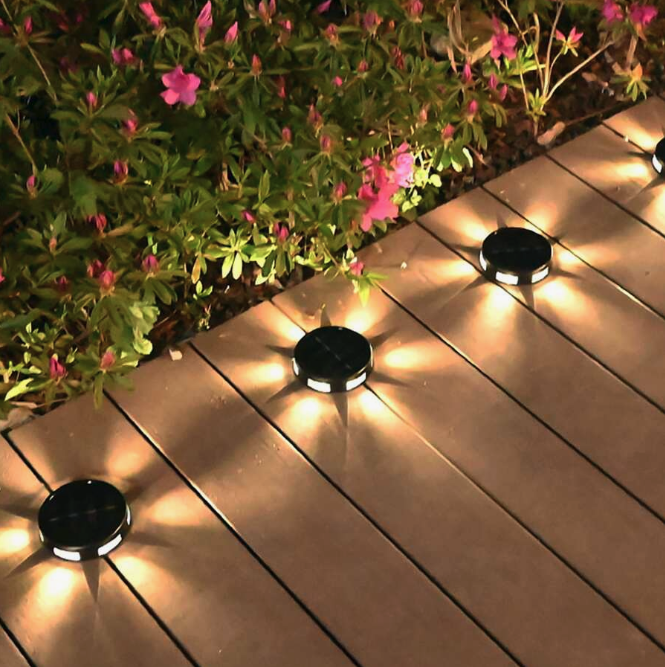 Set 4 lampi solare pentru gradina sau casa