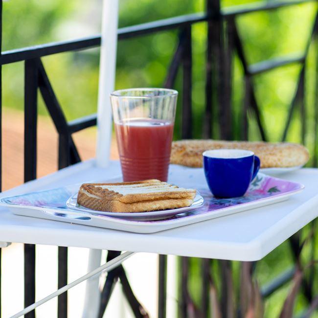 Masa pliabila suspendabila pentru balcon
