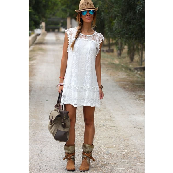 Rochie alba de plaja cu ciucuri - Marimea L