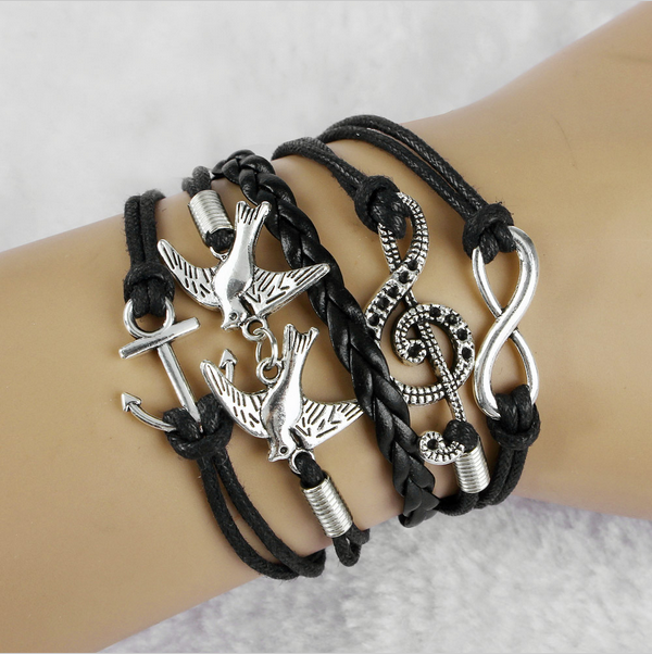 Set 3 bratari martisor cu accesorii si bratara piele