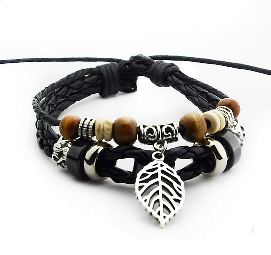 Set 3 bratari martisor cu accesorii si bratara piele