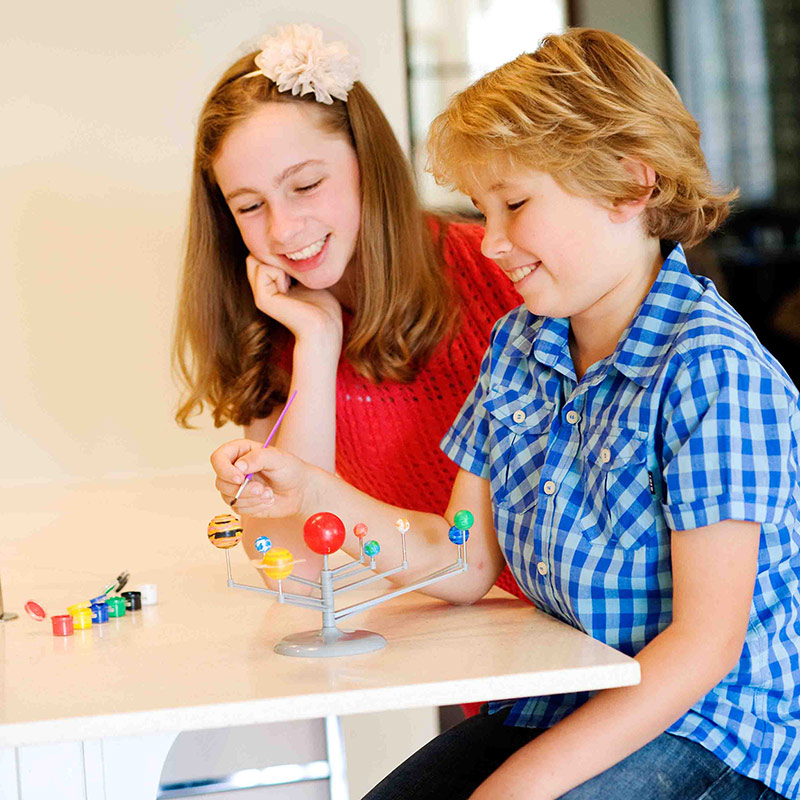 Joc educativ si creativ Planetarium - Sistemul Solar 3D