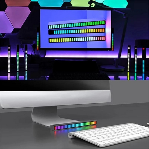 Dispozitiv muzical de luminare cu afisaj LED Alphaone RGB