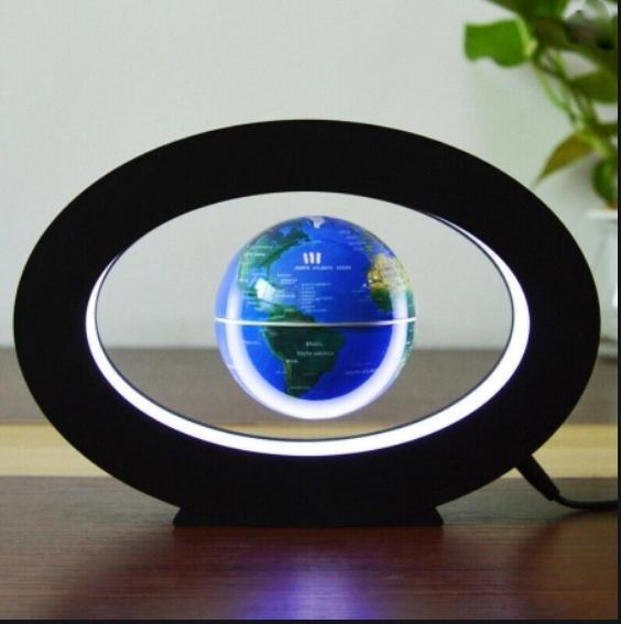 Glob pamantesc care leviteaza, prevazut cu lumini