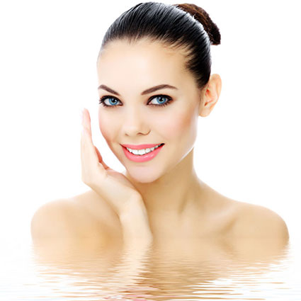 Tratament facial rejuvenare cu peeling enzimatic Clinicare​ 50 minute