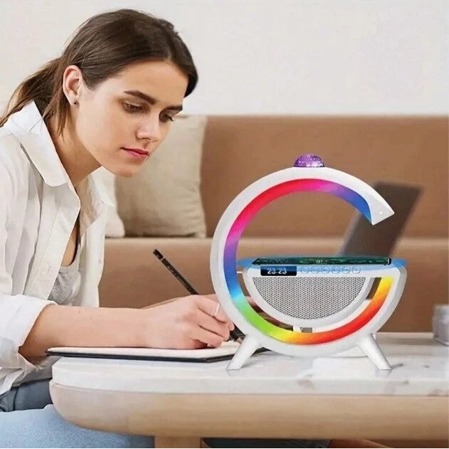 Lampa RGB, Boxa Bluetooth, Ceas Digital, Statie de incarcare Wireless