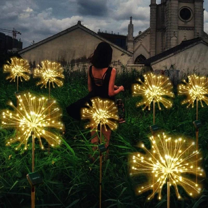 Set 4 x Lampa solara tip artificii cu lumina calda