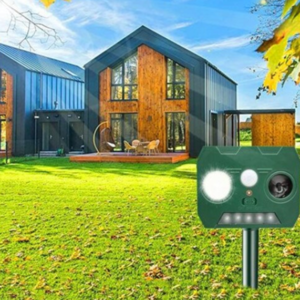 Set 2 x Aparat solar antidaunatori, cu ultrasunete si senzor de miscare