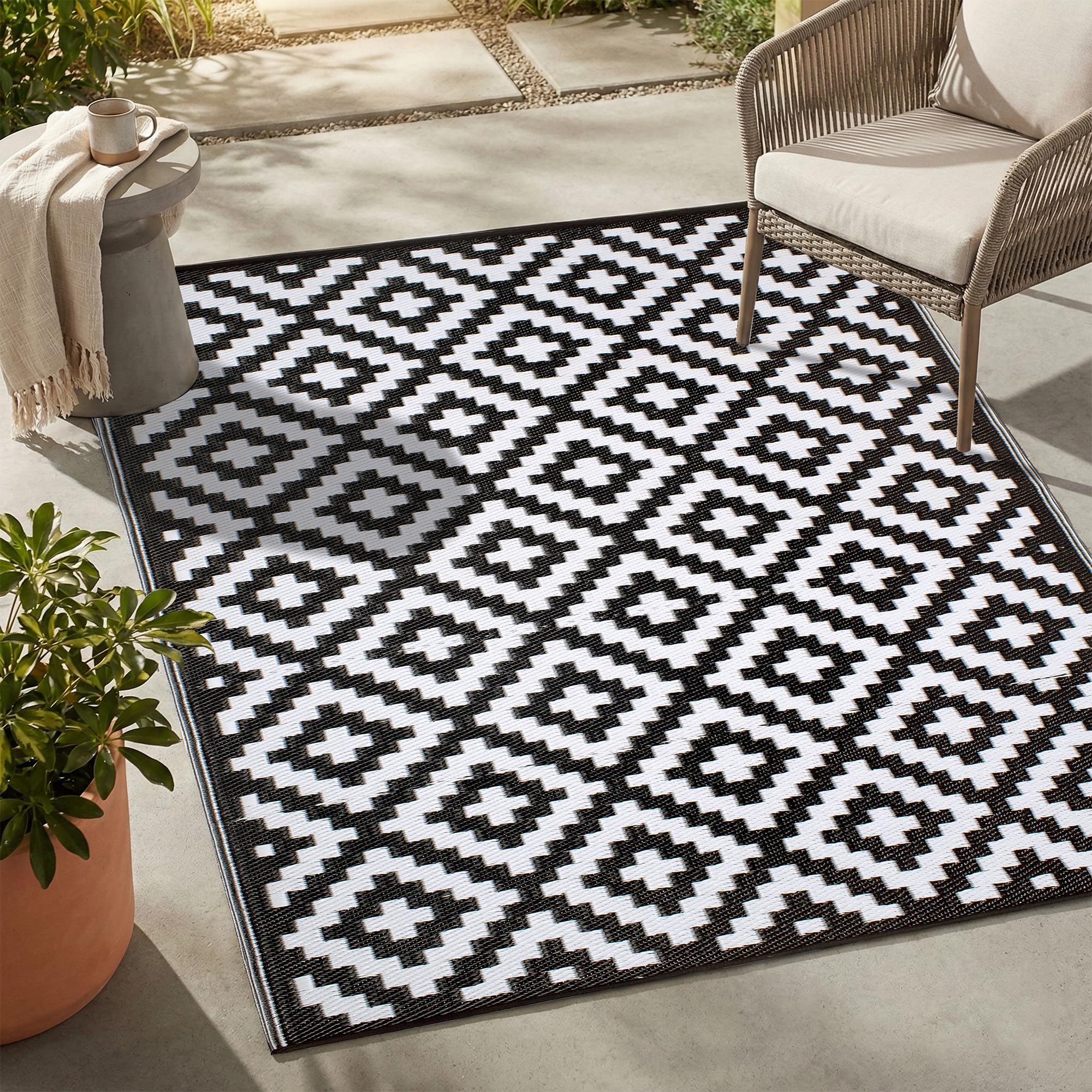 Covor 180x120 cm, cu doua fete, pentru exterior 