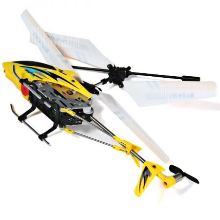 Elicopter cu telecomanda, inaltime de zbor 10 metri, rotire 360 grade
