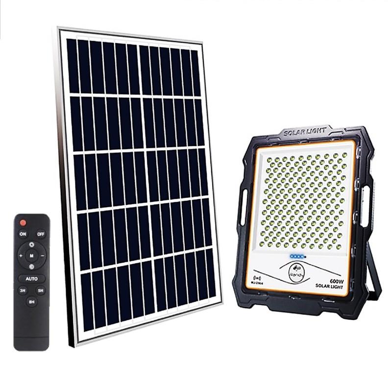 Proiector LED 100 W cu panou solar si senzor de miscare