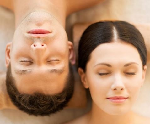 Tratament facial cu produse Bruno Vassari pentru femei si barbati
