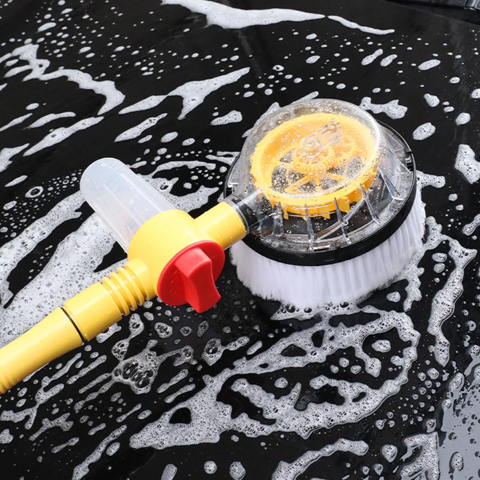 Set perie spalare auto cu rotatie si recipient detergent