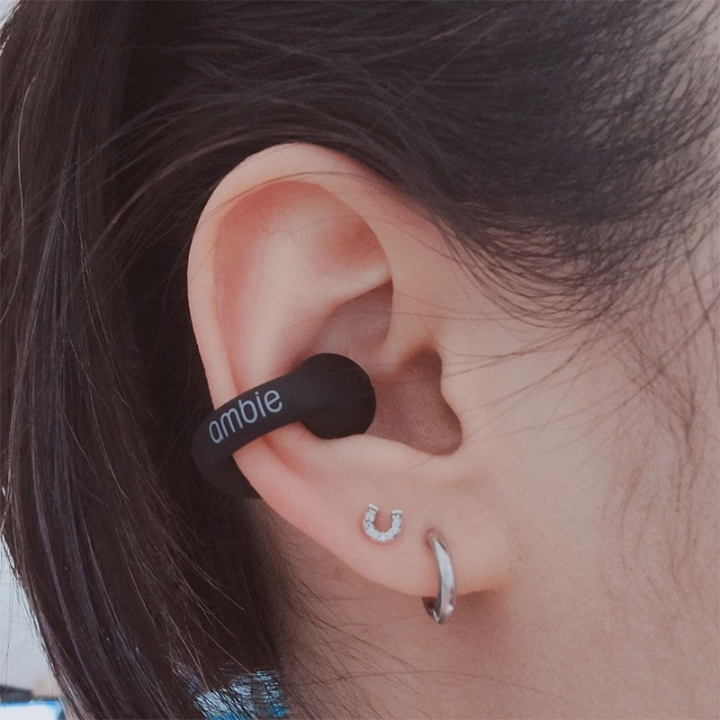 Casti Bluetooth  prindere pe ureche, control tactil