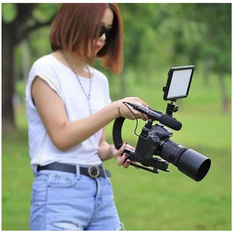 Kit profesional video Vlogging, Trepied cu microfon si lumina