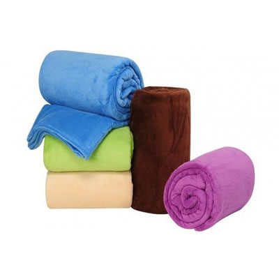 Patura pufoasa Cocolino 190 x 210 cm + Set 2 perne puf de gasca 50 x 70 cm