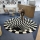 Covor alb/negru cu iluzie 3D, diametru 90 cm